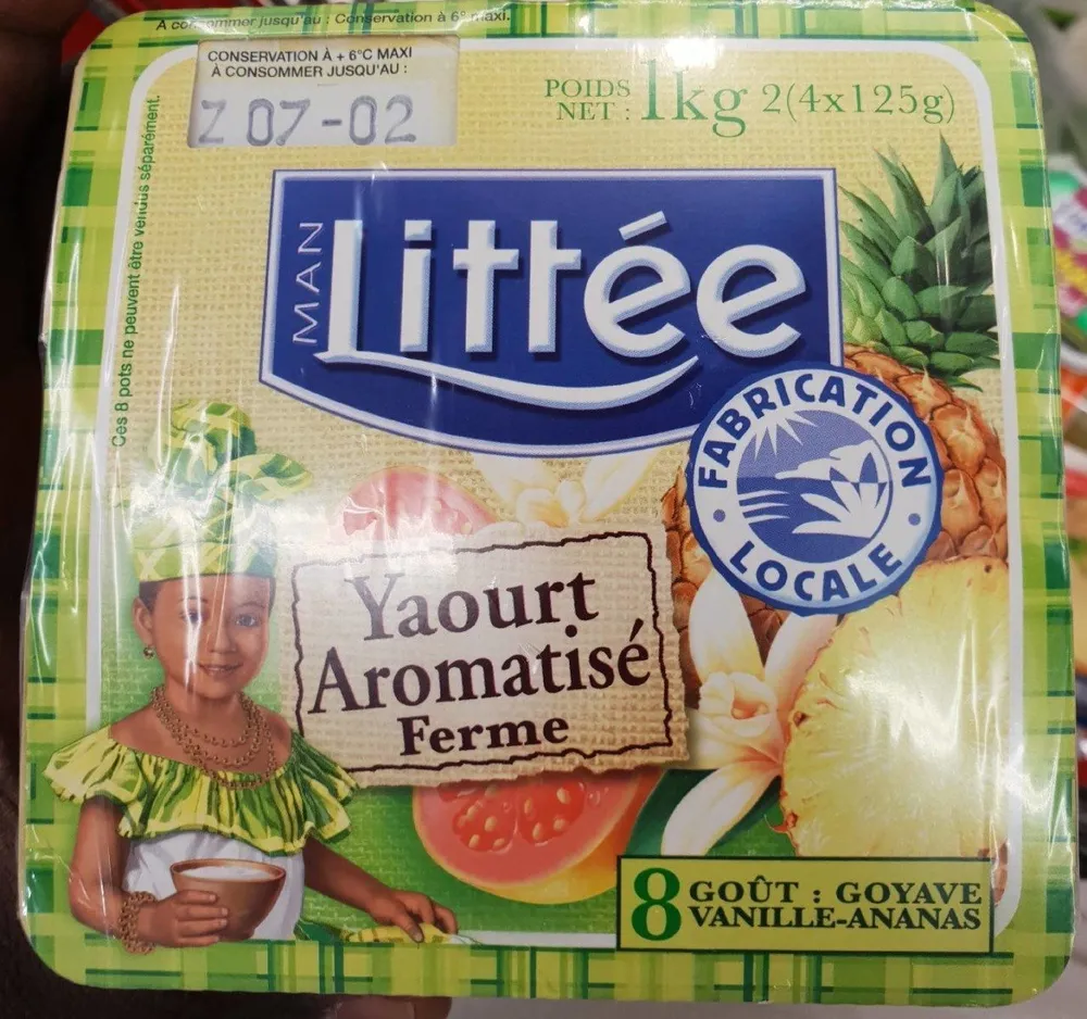 Man littée yaourt aromatisé ferme
