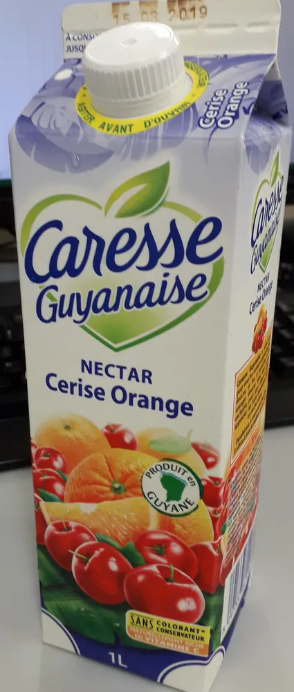 Nectar de fruits cerise orange