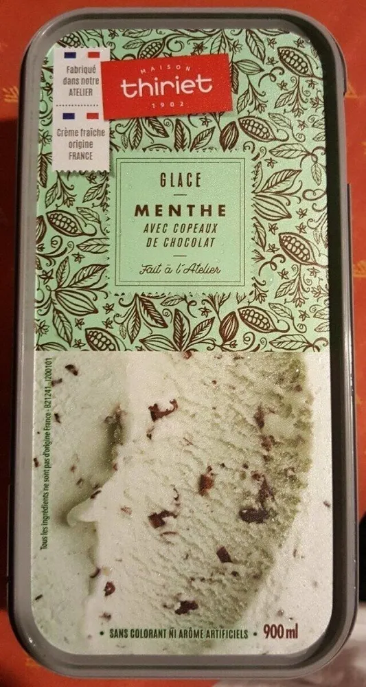 Glace Menthe avec copeaux de chocolat