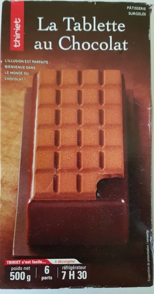 La tablette au chocolat.  Pâtisserie surgelée