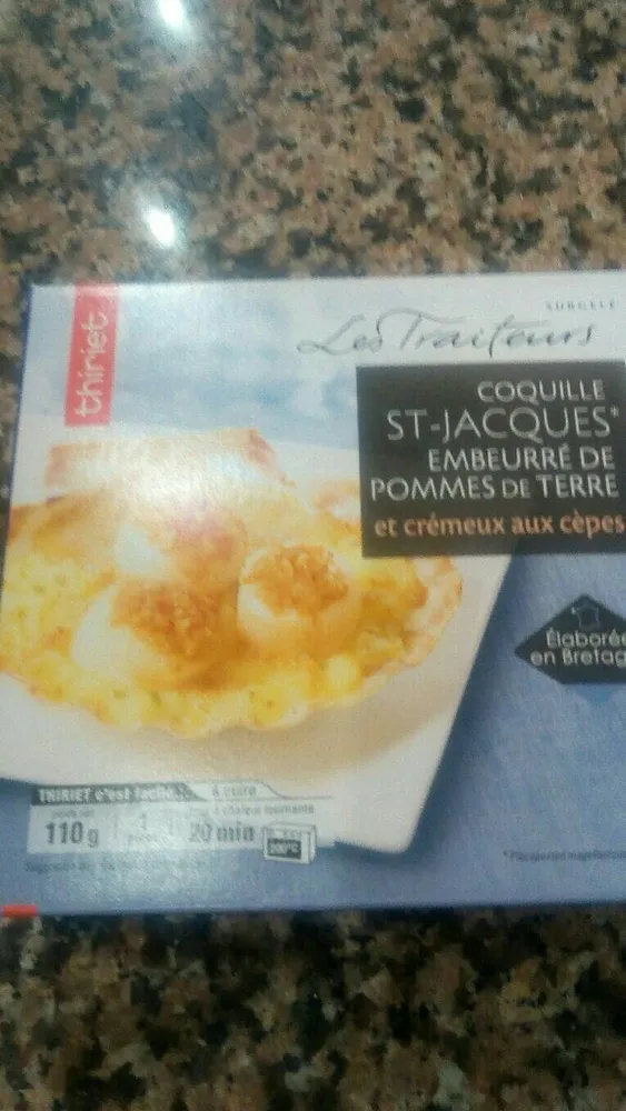 Coquille st Jacques empruntée de pommes de terre et crémeux aux cèpes