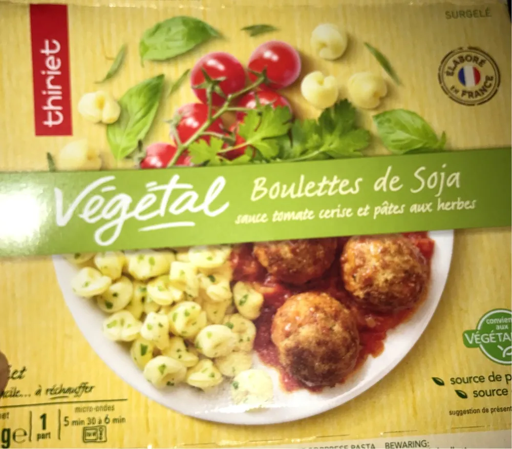 Vegetal boulette de soja sauce tomate et pâtes