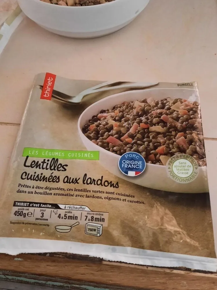 Lentilles cuisinées aux LARDONS.