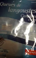 queues de langoustes Caraïbes crues