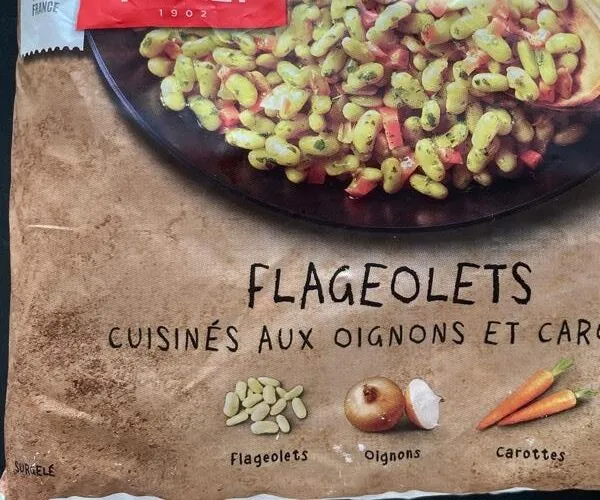 Flageolets cuisinés aux oignons et carottes