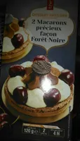 2 macarons précieux façon forêt noire