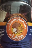 Champignons noirs sechés