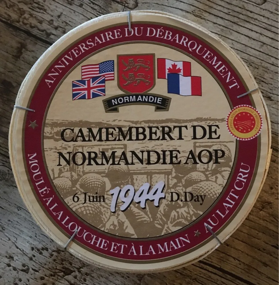 Camembert de Normandie AOP