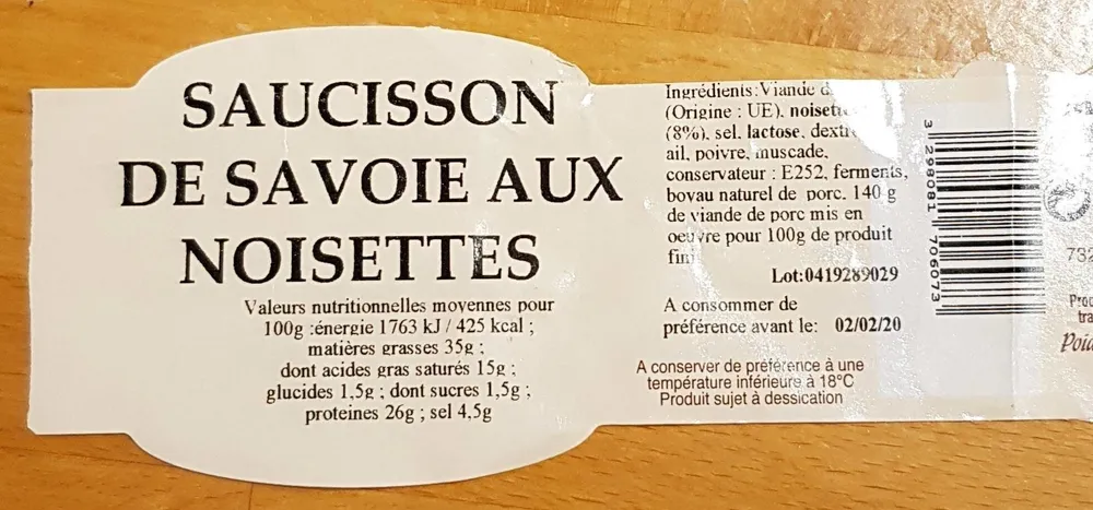 Saucisson de Savoie aux noisettes