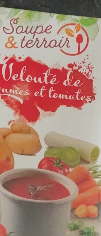 Velouté de légumes et tomates
