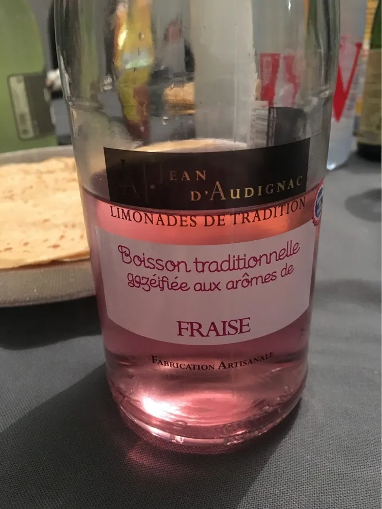 Boisson gazefiee fraise