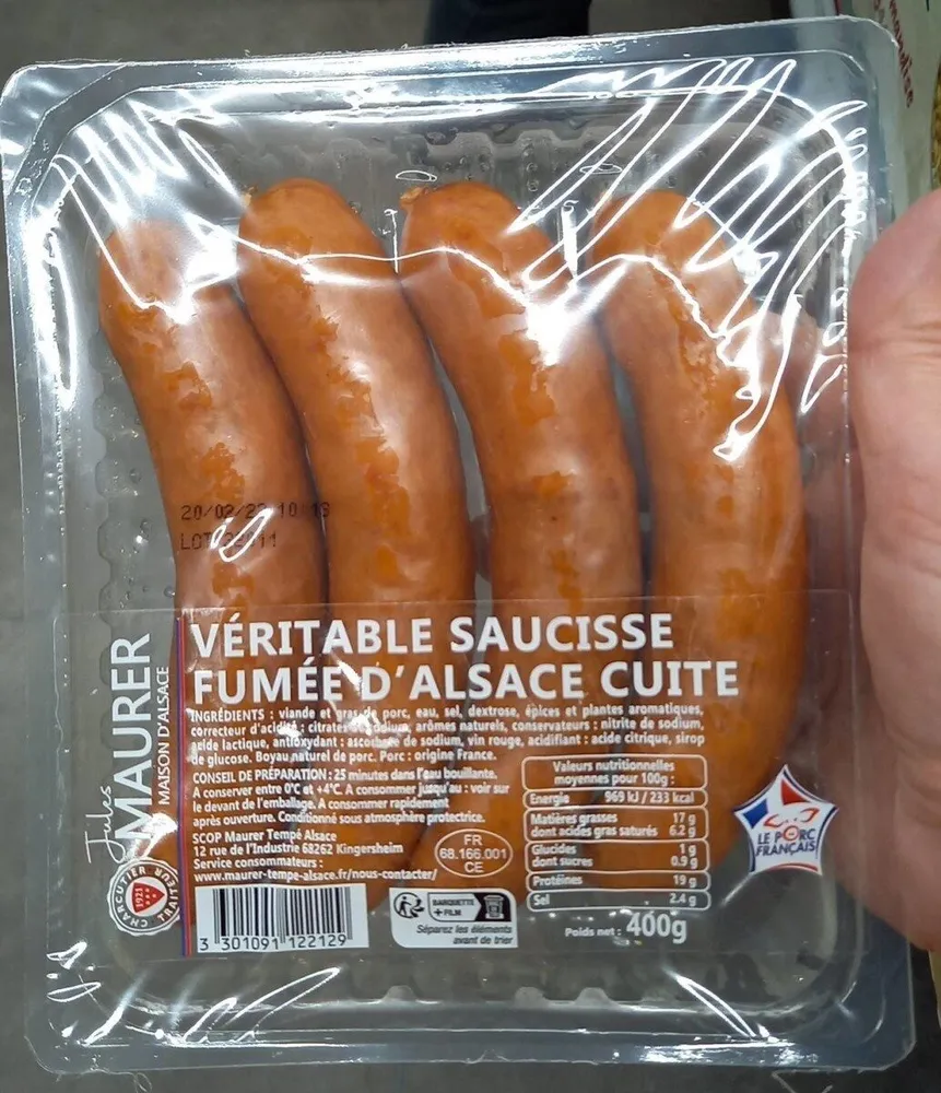 Véritable saucisse fumée d'Alsace cuite