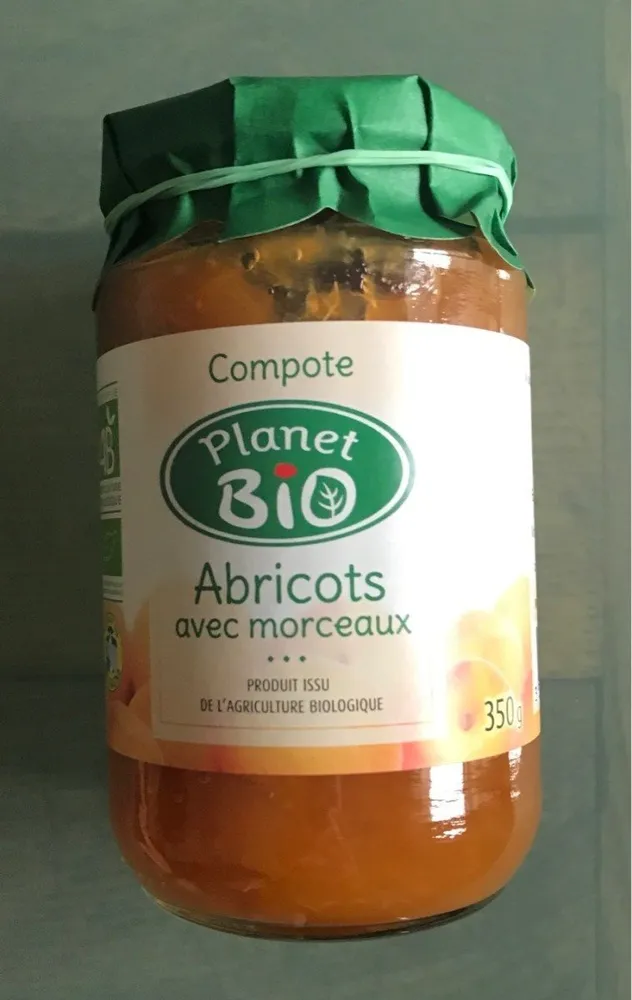 Compote d'abricots avec morceaux