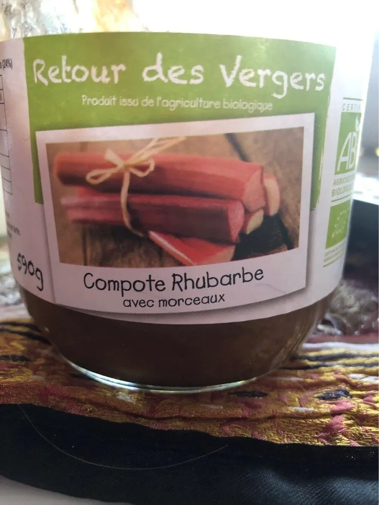 Compote rhubarbe avec morceaux