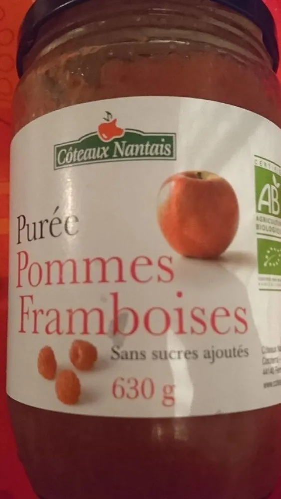 Purée de pommes et de frambroises
