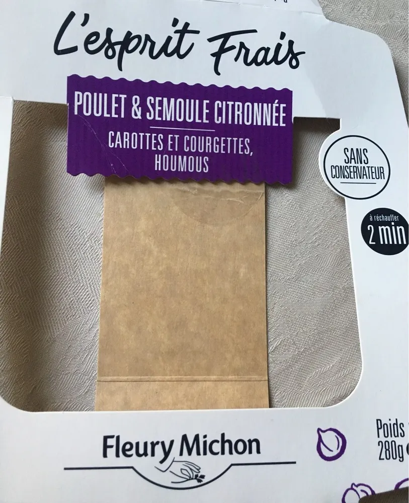 L'esprit frais poulet et semoule citronné