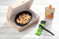 PATES CONCHIGLIES AU SAUMON / SAUCE VINAIGRETTE / COMPOTE DE FRUITS