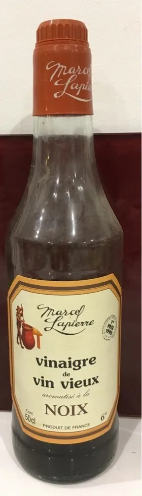 Vinaigre de vin vieux aromatisé à la noix