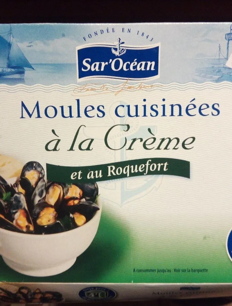Moules cuisinées à la crème et au roquefort