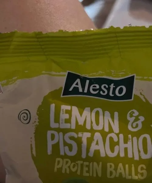 Lemon pistachio balls