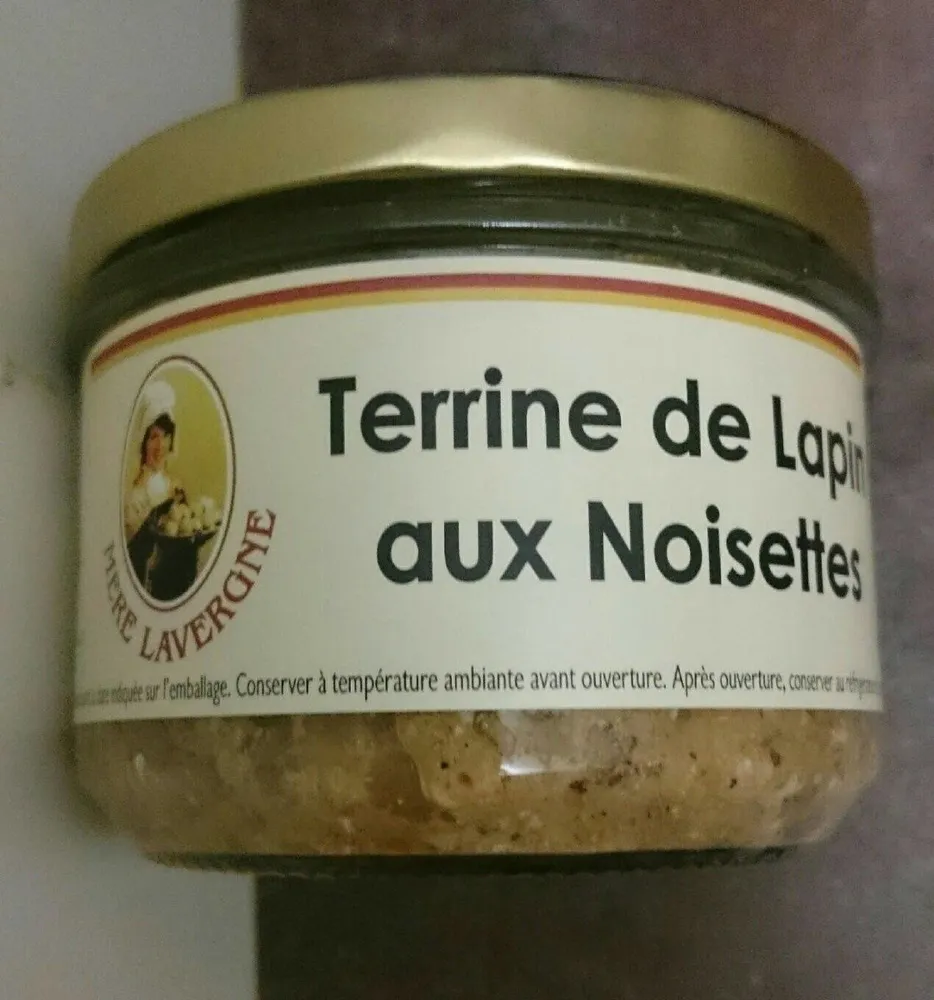 Terrine de lapin aux noisettes