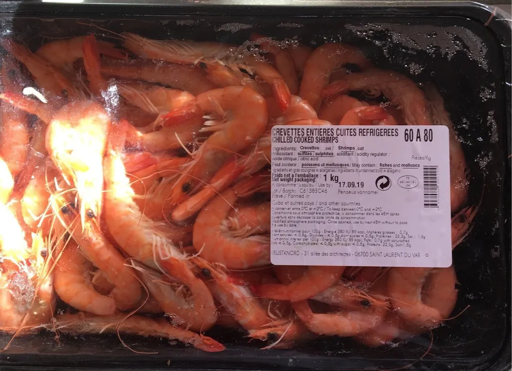 crevettes entieres cuites refrigerees