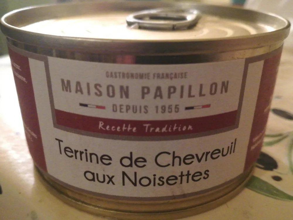 Terrine de chevreuil aux noisettes