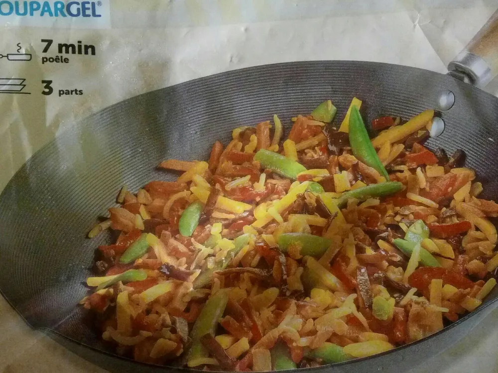 Poelee de legumes cuisinés facon wok