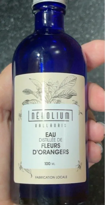 Eau distillee de fleurs d’orangers
