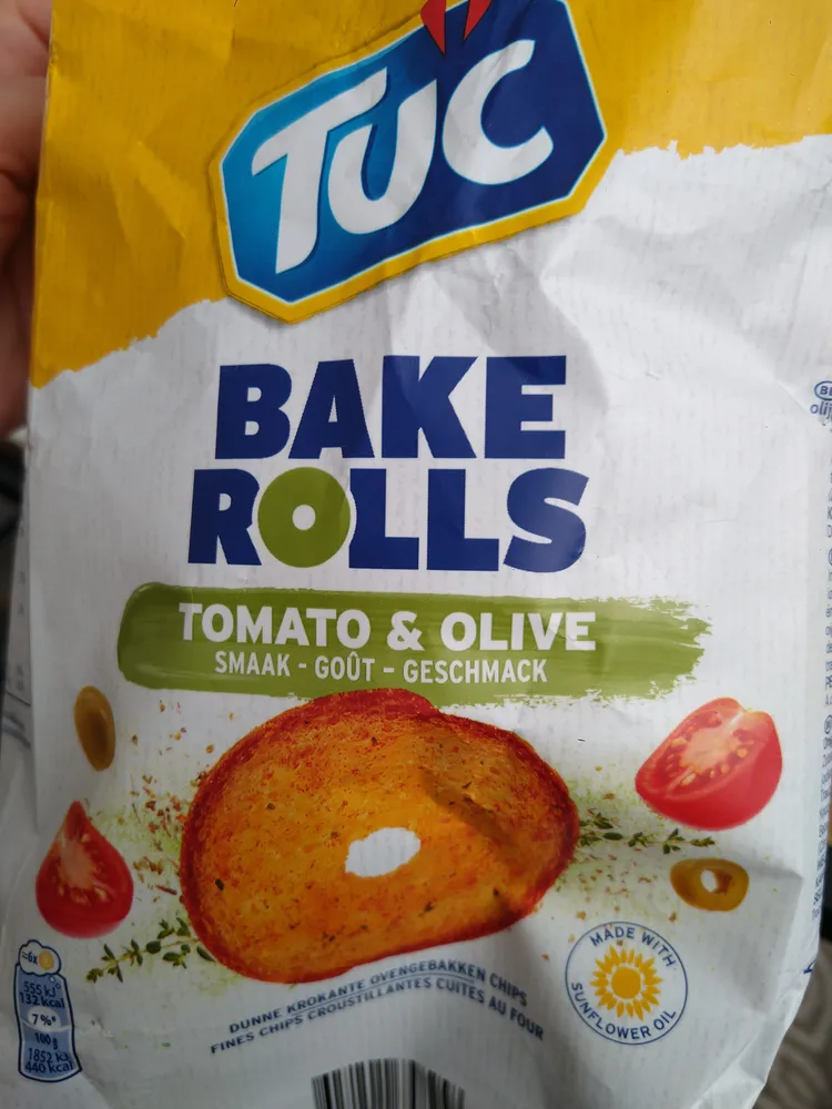 Tic Bake Rolls Tomato&Olive