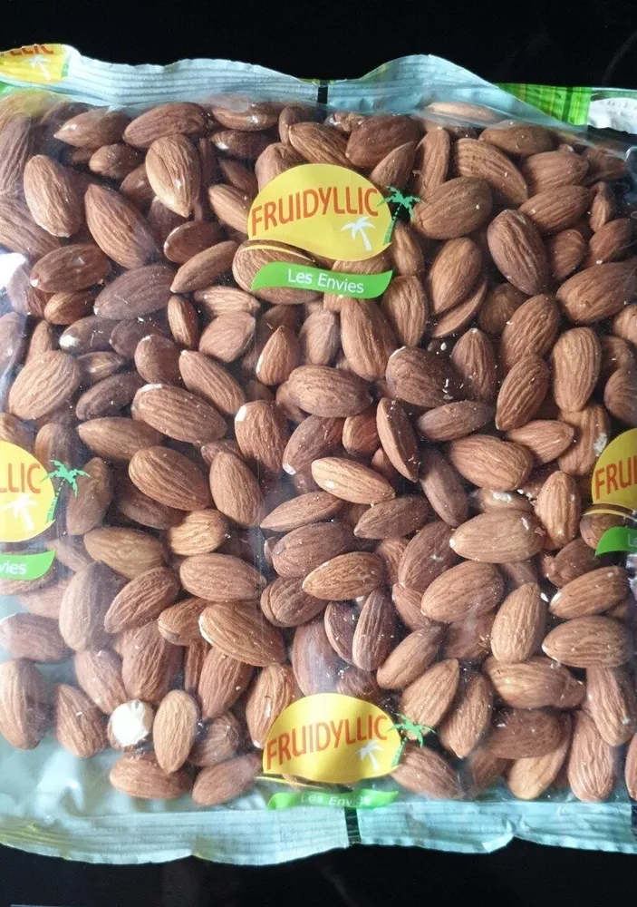 Amandes crues