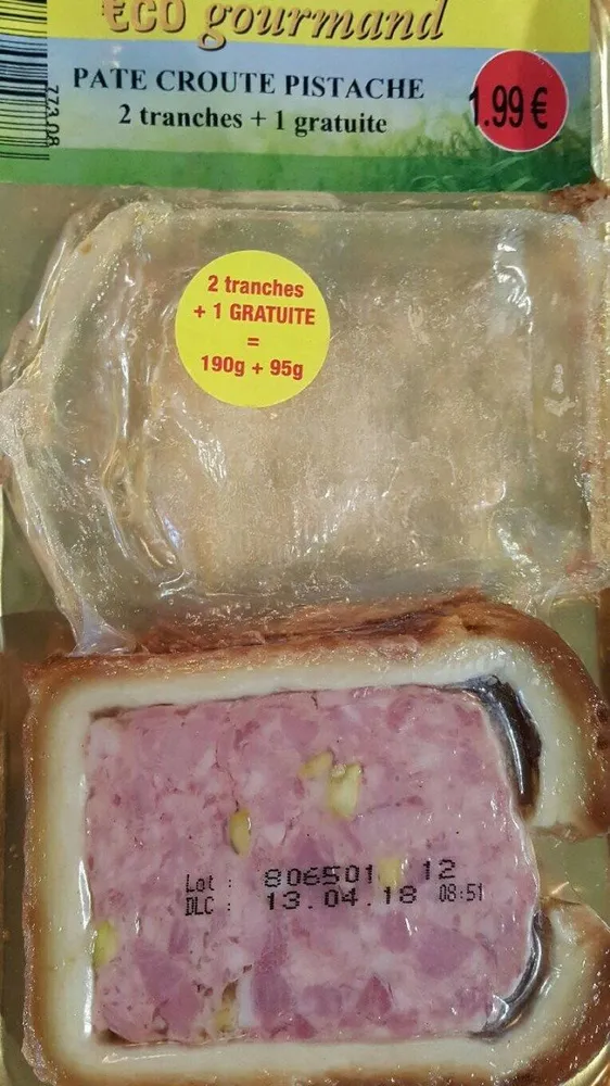 Pâté  croûte aux pistaches