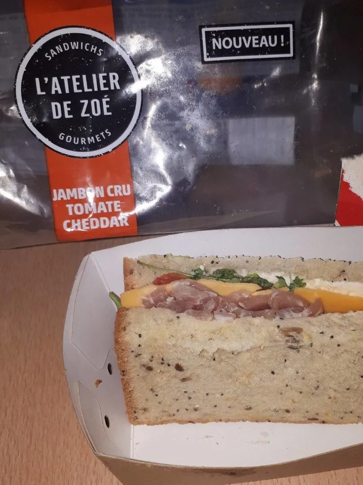 Jambon cru tomate cheddar