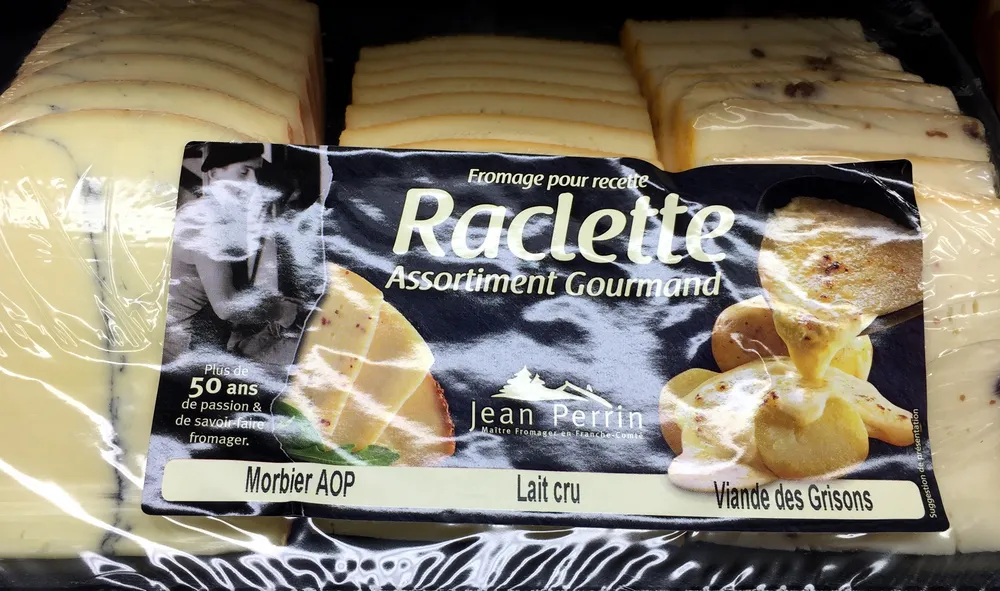 Fromage à raclette assortiment Morbier AOP - lait cru - viande des grisons