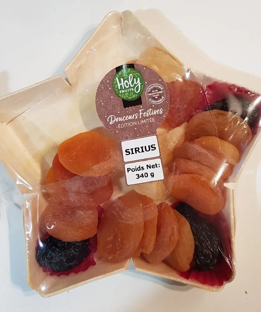 Assortiment de fruits secs et déshydratés