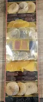 Assortiment de fruits secs et confiserie