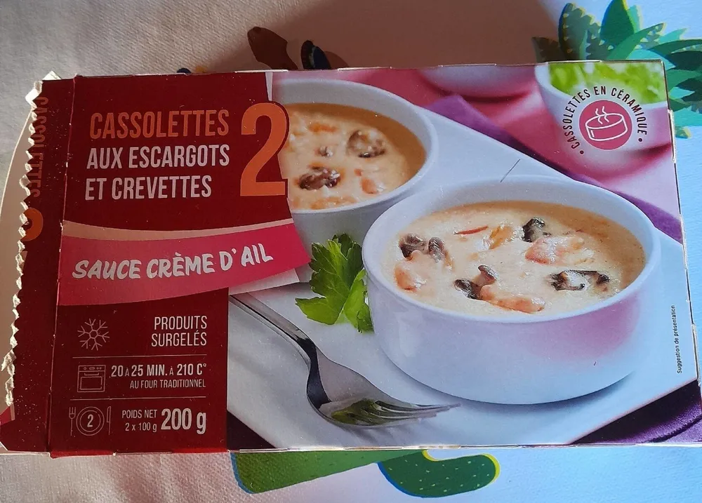Cassolettes aux escargots et crevettes sauce crème d'ail