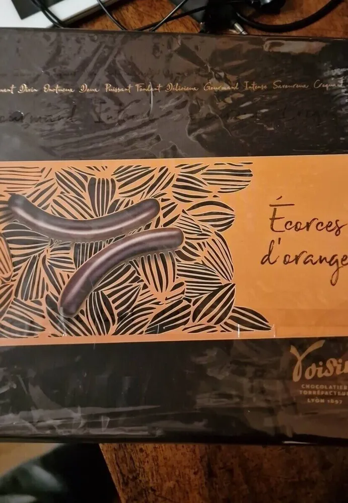Écorces d'oranges