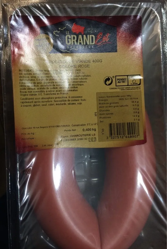 Saucisse de viande colorée rose