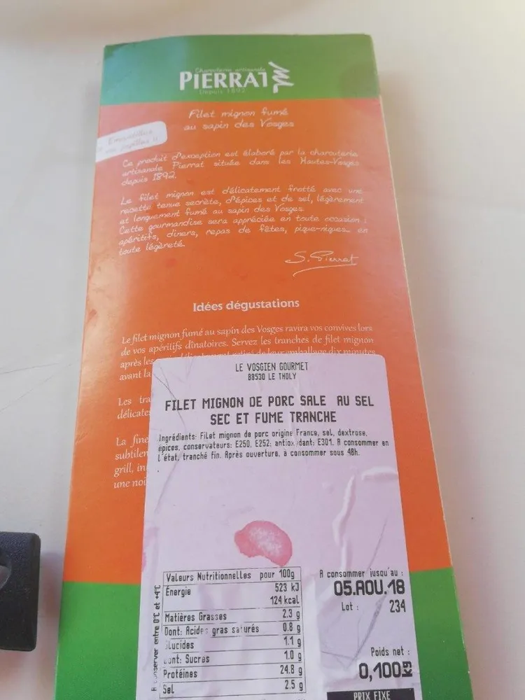 Filet mignon de porc sale au sel sec et fumé