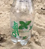Eau petillante menthe