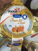 Spécialité laitière sur lit de miel