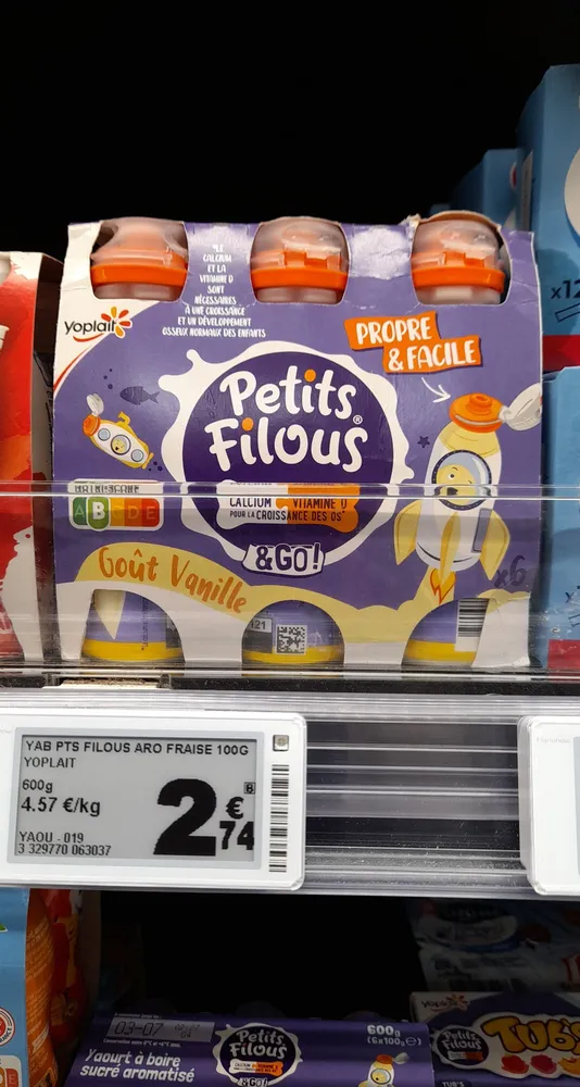 Yaourt à boire sucré aromatisé