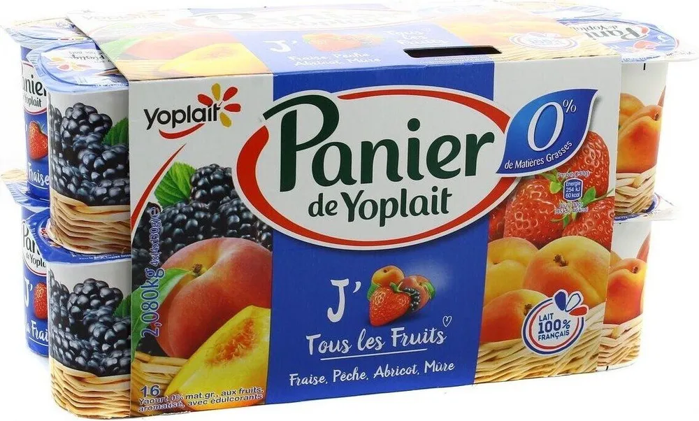 Yaourts aux fruits - fraise pêche abricot mûre