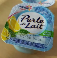 Spécialité laitière sucrée, au citron, aromatisée