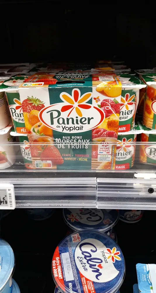 Panier de Yoplait aux bons morceaux de fruits