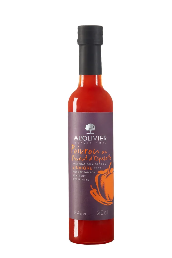 Préparation à base de vinaigre et de pulpe de poivron au piment d'Espelette