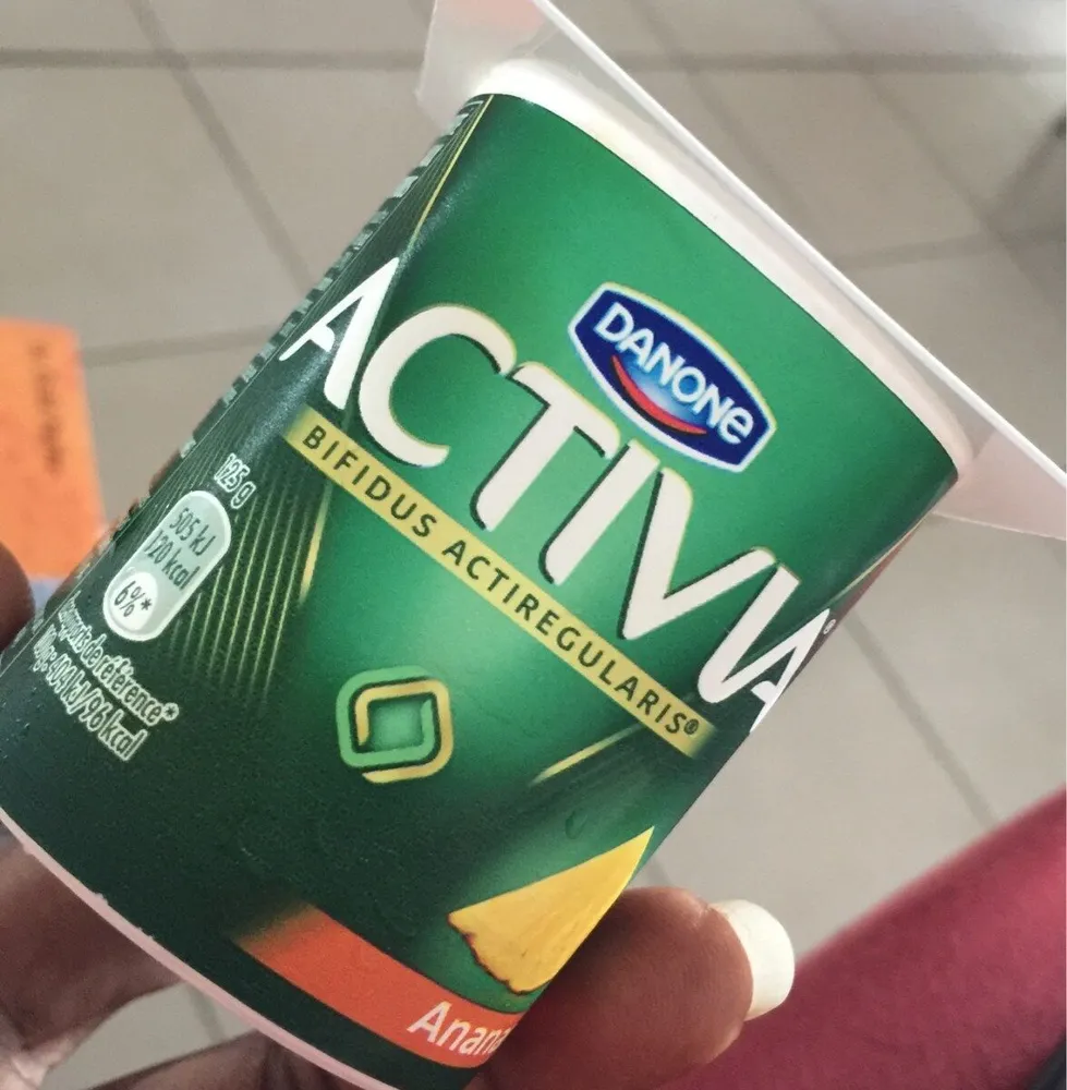 Activia - Lait fermenté brassé, sucré, aux fruits et au bifidus