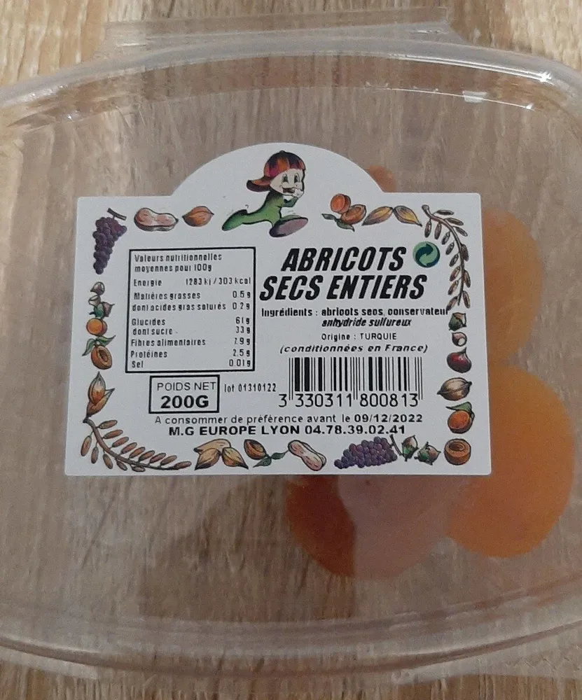 Abricots secs entiers