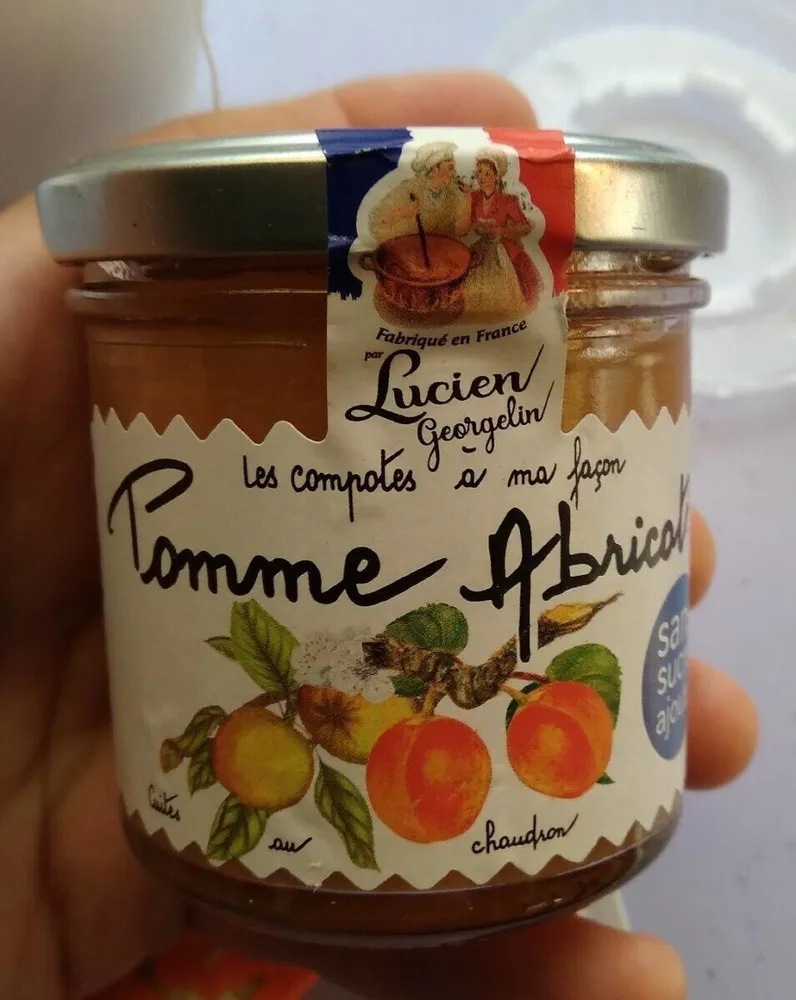 Compote pommes abricots
